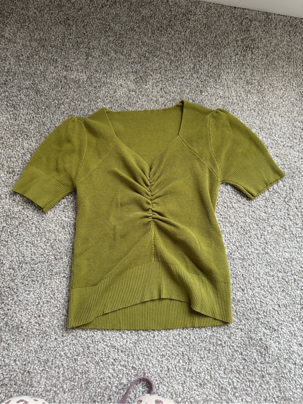 ✨Olive Green Ruched Knit Top - Women✨